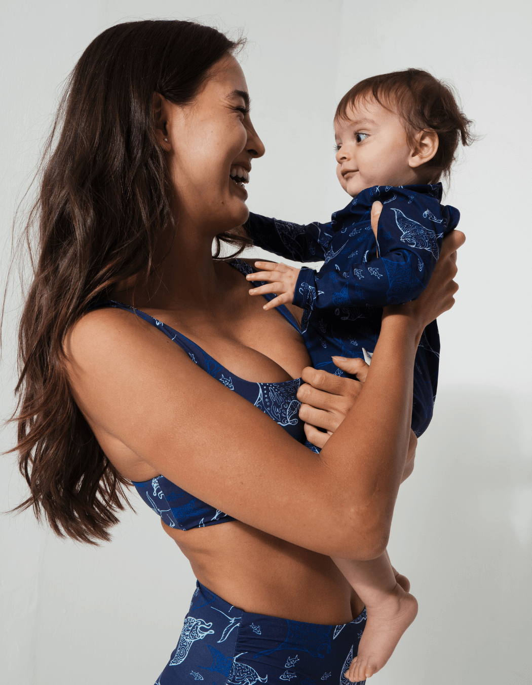 Sandbar_matching_mother_baby_swim_suit_ocean_manta